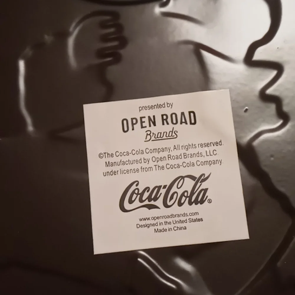 Coca-Cola Raised Tin Santa Christmas Sign 8x5 - Picture 3 of 4